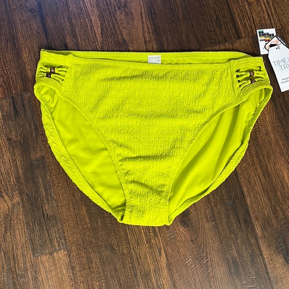 Time and True Crinkle BikiniBottoms with Bead Accent Size 3X - Picture 2 of 8
